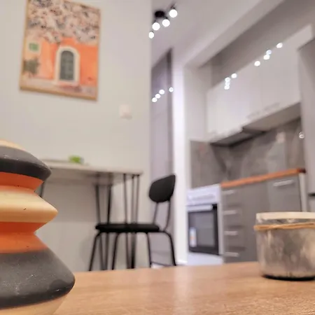 Urban Chic By Casa D'oro Apartmán *