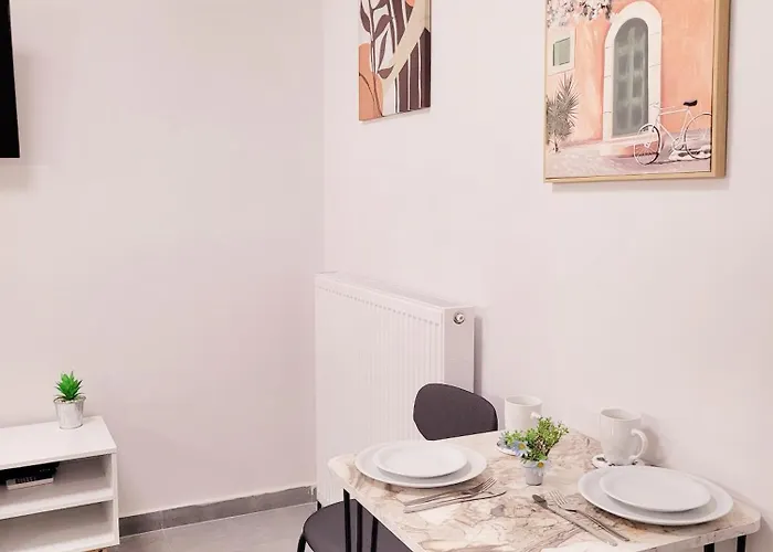 Urban Chic By Goldenland Apartamento